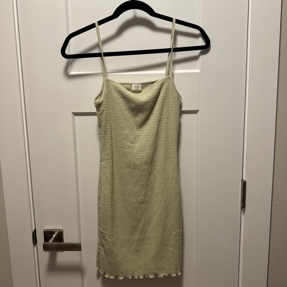 Aritzia wilfred dress